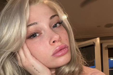 Nepo baby with Celeb Big Brother star mum poses for stunning new snaps – but can you guess her famous parent?