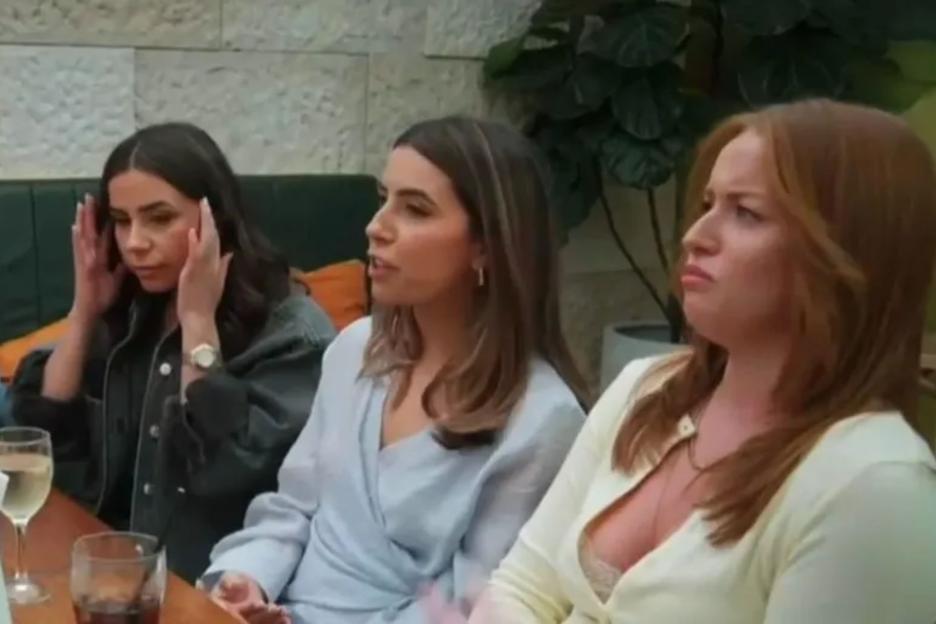 MAFS Australia fans rage as Adrian’s family ‘gang up’ on Awhina and brutally shut down her twin sister