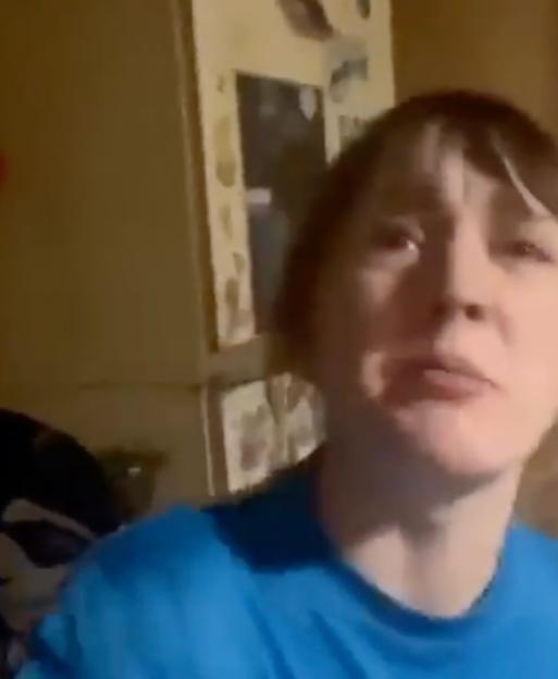 Wife stabber her husband