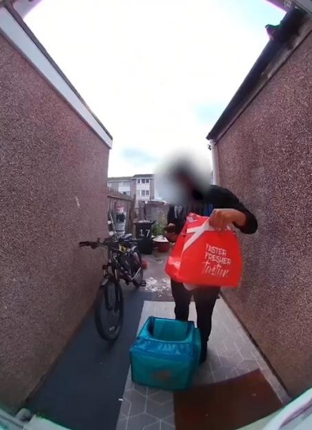 Deliveroo driver faking food delivery.