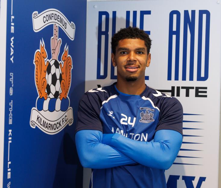 Ex-Arsenal Prodigy and Nephew of Red Dwarf Star, 24, Joins New Club After Five-Month Hiatus