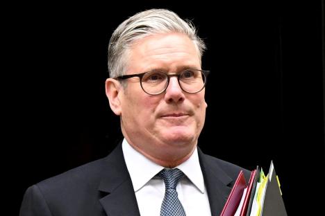 Sir Keir Starmer blasts ‘appalling’ Gaza strikes and warns Netanyahu over deaths near food centres