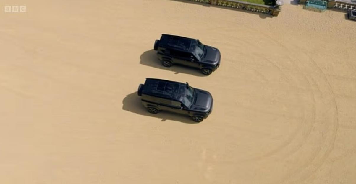 Contestants leaving the car