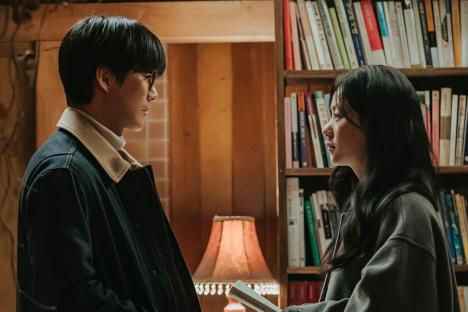Namkoong Min And Jeon Yeo Been Share Subtle Tension During Filming Location Visit In “Our Movie”