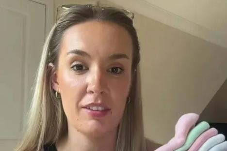 Budgeting mum sparks Primark vs Poundland debate after showing 50p and £2 kids clothing bargains she picked up
