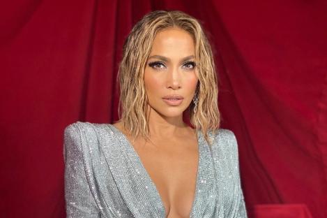 Stunning millionaire socialite who rubs shoulders with J-Lo set to sign for Real Housewives of London amid cast crisis