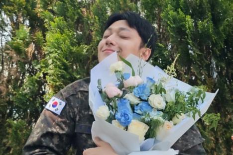 Lee Do Hyun Announces Dates And Cities For 2025 Fanmeeting Tour “Re DO HYUN”