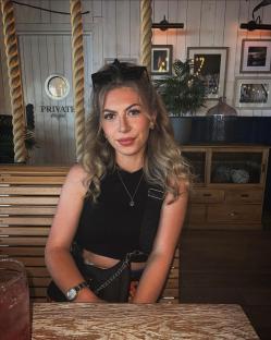 Photo of Melissa Cross.