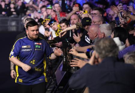 Premier League Darts LIVE: Scores and results as Luke Littler eyes record-breaking win, Bunting faces Van Gerwen
