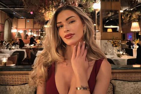 Zara McDermott reveals she’s already back in UK after being seen kissing Louis Tomlinson in Malibu