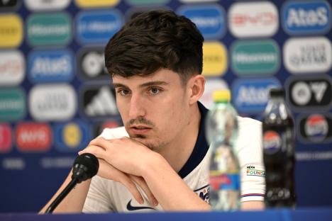 Newcastle star Tino Livramento drops biggest hint on future as he breaks silence on Man City transfer interest
