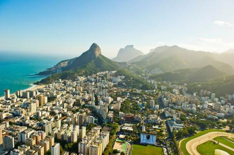 D0XWYP Aerial view of Lagoa and Ipanema, Rio de Janeiro Brazil