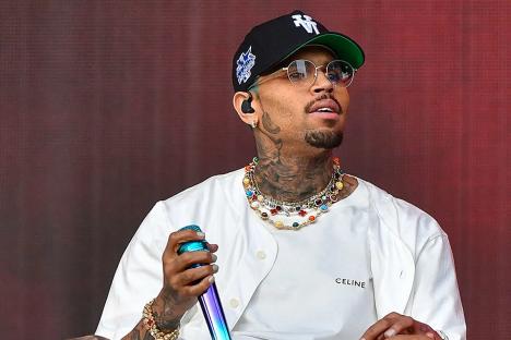 Alleged Assault: Singer Chris Brown granted £5m bail