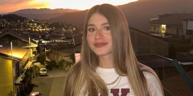 Photo of Sara Campanella.