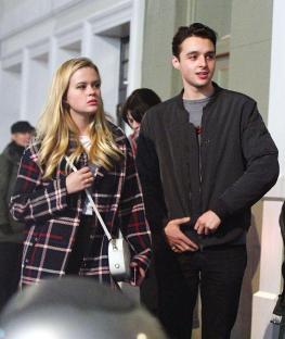 Ava Phillippe and Arthur Donald out for drinks.