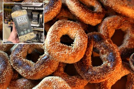 Shoppers go wild as everything but the bagel seasoning FINALLY hits the UK – and people say it tastes like ‘heaven’