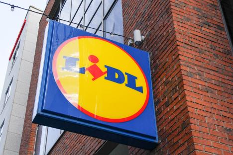 Lidl announces major price slash with bakery products selling for even CHEAPER after scooping gong