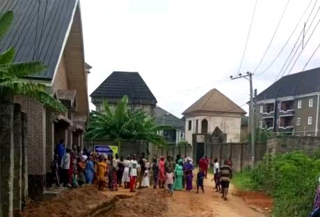Church cancels wedding over bride’s refusal to spend the night in host pastor’s house