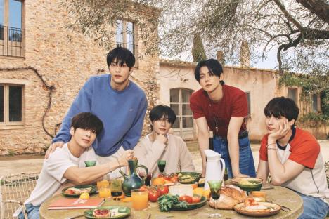 TXT Tops iTunes Charts Around The World With “Love Language”