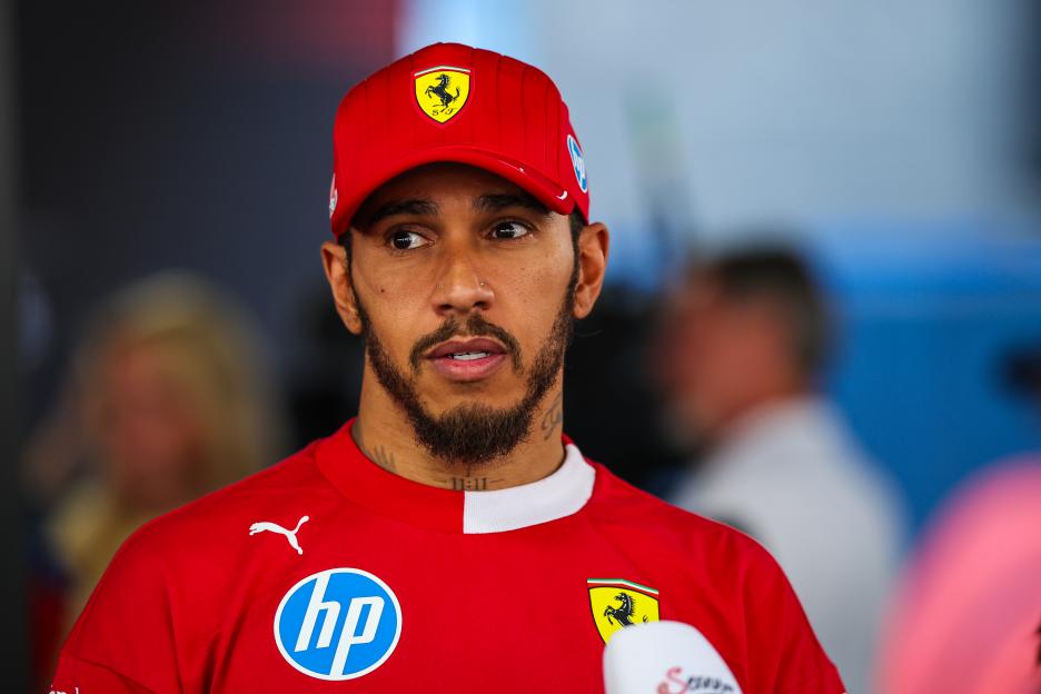 Lewis Hamilton Enraged in 'Cheating' Controversy Following Clash with F1 Rival Max Verstappen at Mexico Grand Prix