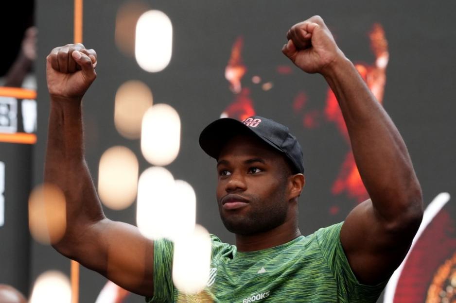 Who are Daniel Dubois’ parents?