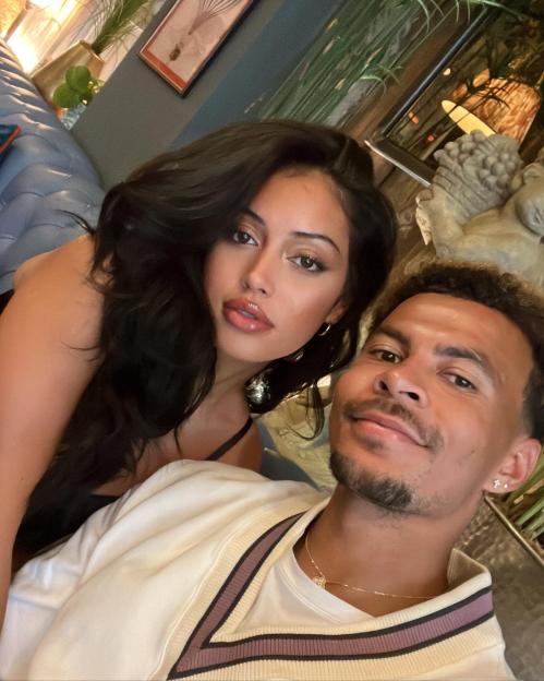 Dele Alli and Cindy Kimberly in a selfie.