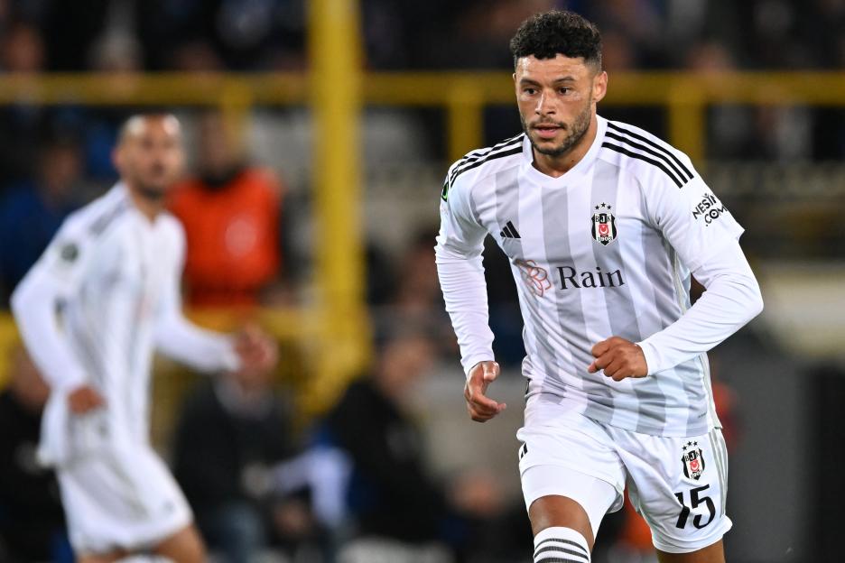 Alex Oxlade-Chamberlain of Besiktas JK playing soccer.