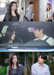 Go Youn Jung And Jung Joon Won Feel Awkward Around Each Other After A Confession In &#8220;Resident Playbook&#8221; 3