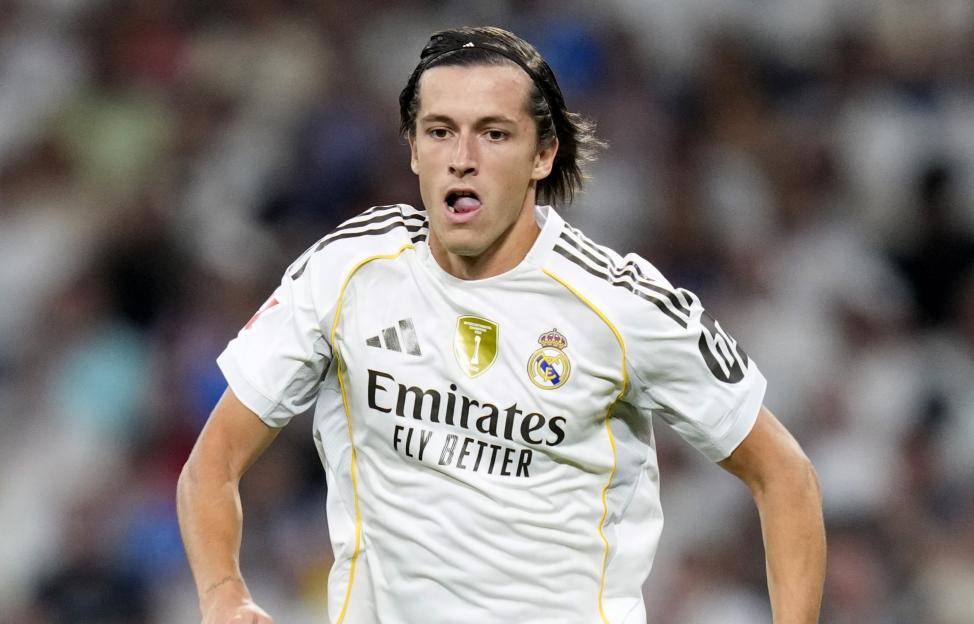 Álvaro Carreras of Real Madrid playing soccer.