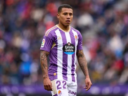Darwin Machis of Real Valladolid during a La Liga match.