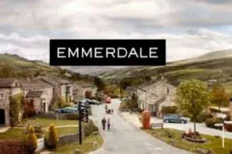 Emmerdale legend reveals he’s going to be a dad again as he announces he is expecting third child