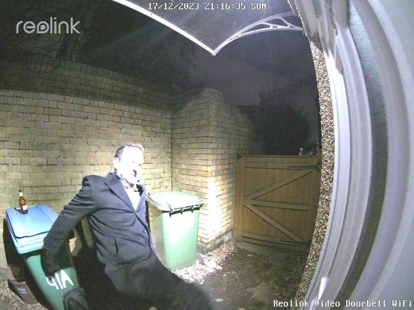 Karl Chads caught on camera attempting to kick in a door.