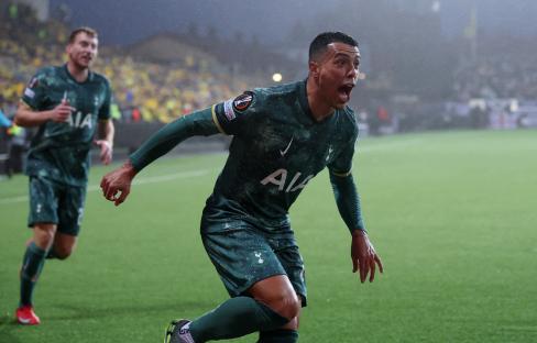 Pedro Porro of Tottenham Hotspur celebrating a goal.