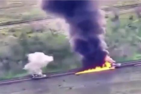 Heart-stopping footage shows Ukraine wipes out 29 Russian vehicles & 140 soldiers in massive two & a half hour battle