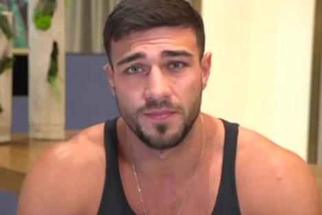 Tommy Fury says 2025 is ‘best year of his life’ after being in ‘dark place’ as he pays tribute to Bambi on live tv