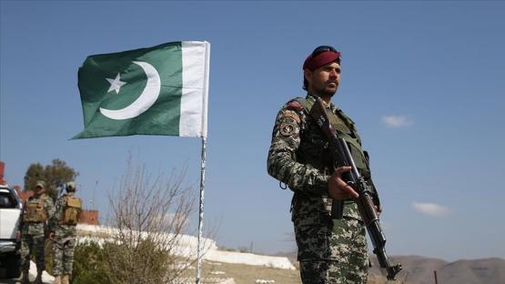 Pakistan blames India for vehicle blast that killed seven soldiers