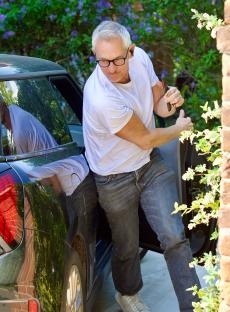 Gary Lineker returning home.