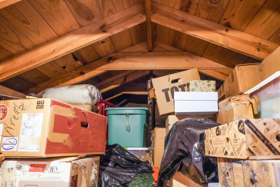 Nearly 30% of Brits Struggle with Space for Their Belongings at Home