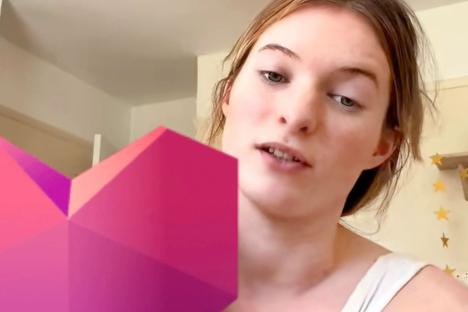 I went from being a lesbian to pregnancy in 3 months – I never thought I’d date men but I’ve been with one for 3 years