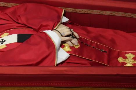 ‘He died without suffering’ – Doctor reveals Pope Francis’ last moments