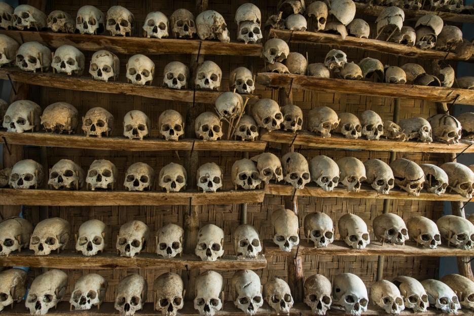 Inside ghoulish world of ‘death brokers’ trading ‘stolen’ human bones & foetal skeletons… with fears of ‘body snatching’