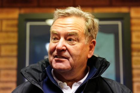 ‘Intolerable position’ – Jeff Stelling QUITS job after nine years and releases furious statement