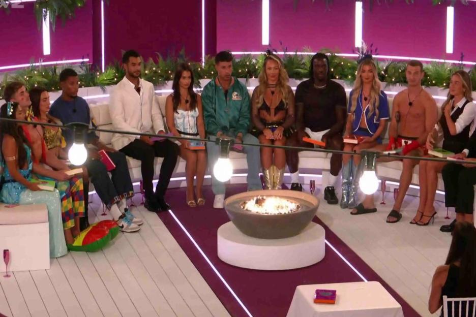 Viewers confused as Love Island star makes reference to fan nickname for her and ask ‘how does she know?’