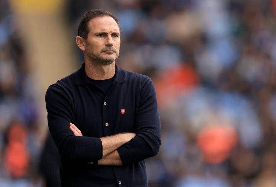 Frank Lampard Calls for Assurances on Coventry Player Safety Amid Sheffield Wednesday Fans' Planned Pitch Protest
