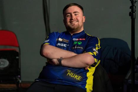 Luke Littler at the BetMGM Premier League Darts.