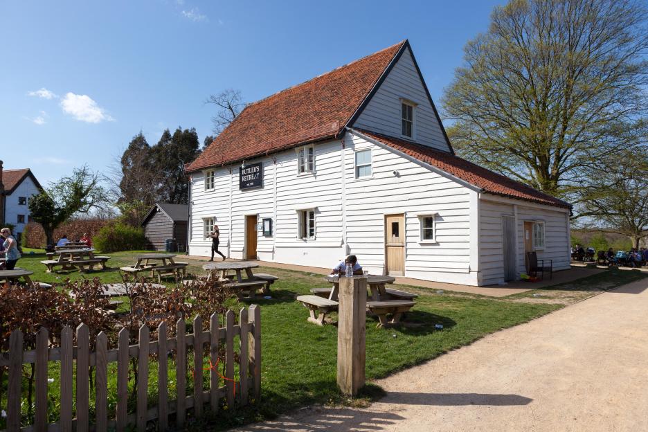 Queen Elizabeth's Hunting Lodge, Epping Forest.
