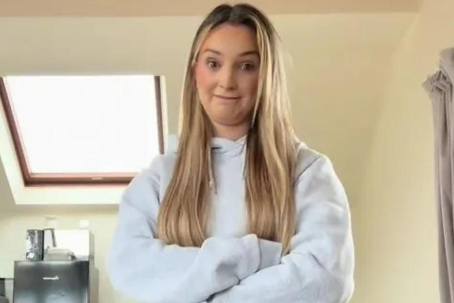 Mum-of-22 Sue Radford’s daughter Chloe sobs over her toddler’s DIY haircut which looks like she’s ‘shaved her head’