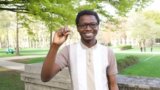 Oluwatobi Oyinlola Breaks Guinness Record for Creating the World’s Smallest GPS Tracking Device
