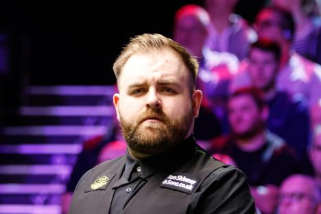 I can buy a house after winning £147,000 for making snooker history, but I’d trade it all in to be at the Crucible