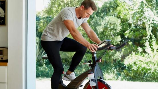 Number of fit adults in Britain soars to record high – but three major groups still lag behind